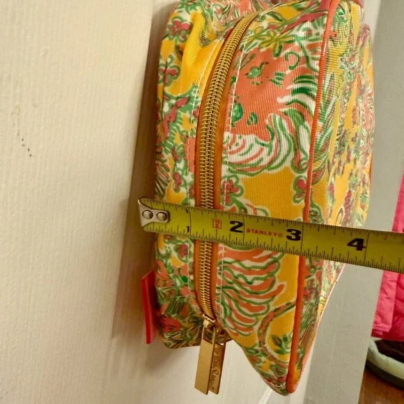 Lilly Pulitzer Cosmetic Travel Bag - Picture 11 of 11